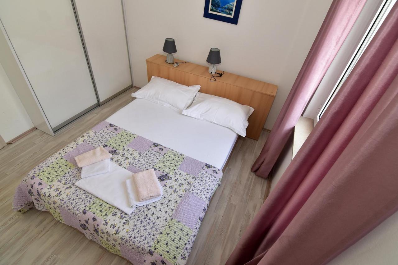 Apartments Dobrinic Makarska Exterior foto